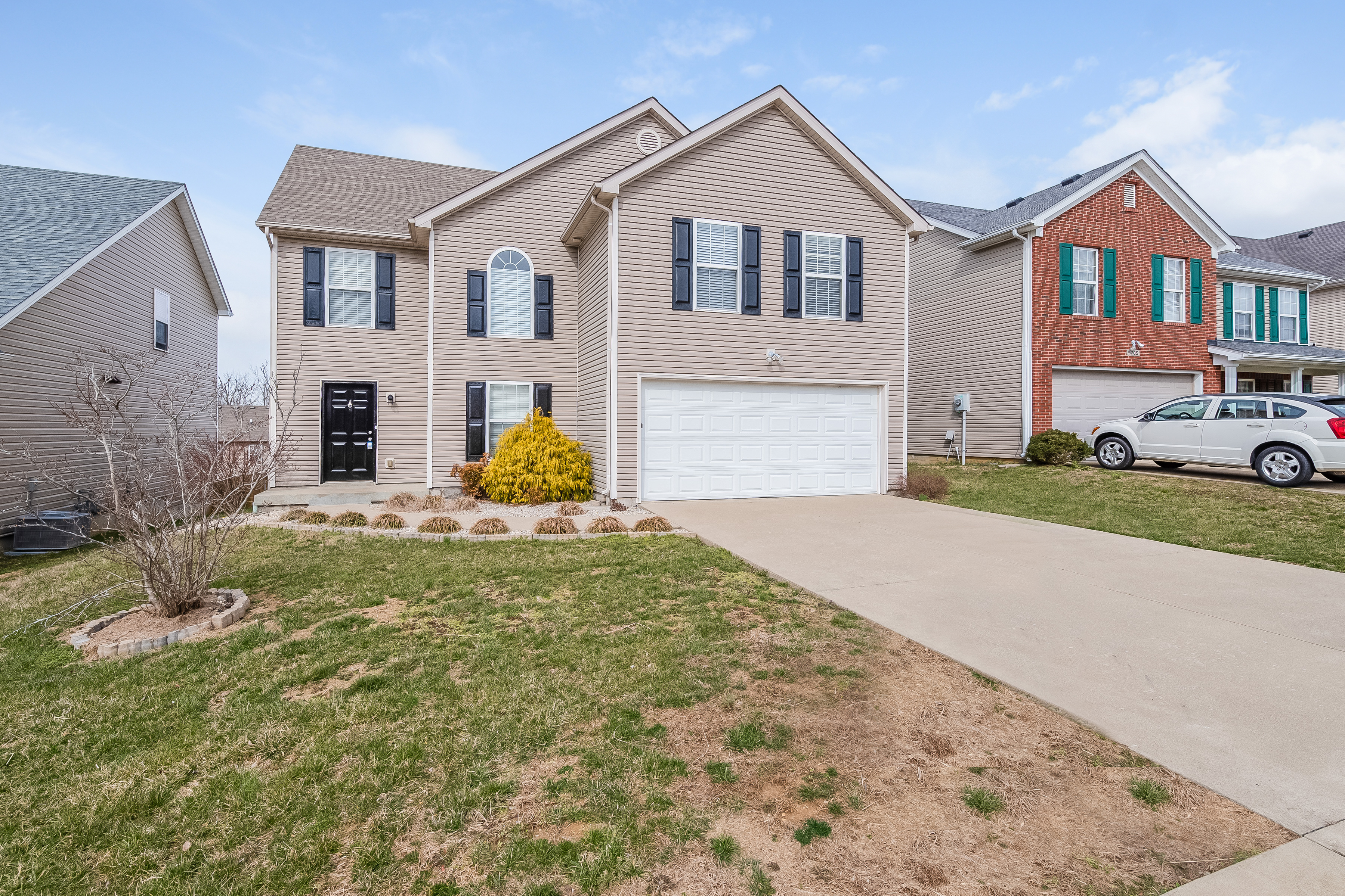 9707 Evanwood Ct Louisville, KY 40228